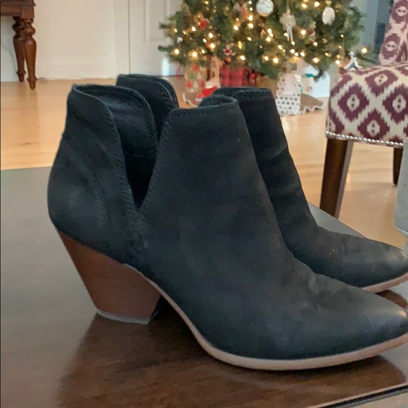 frye reina cut out bootie